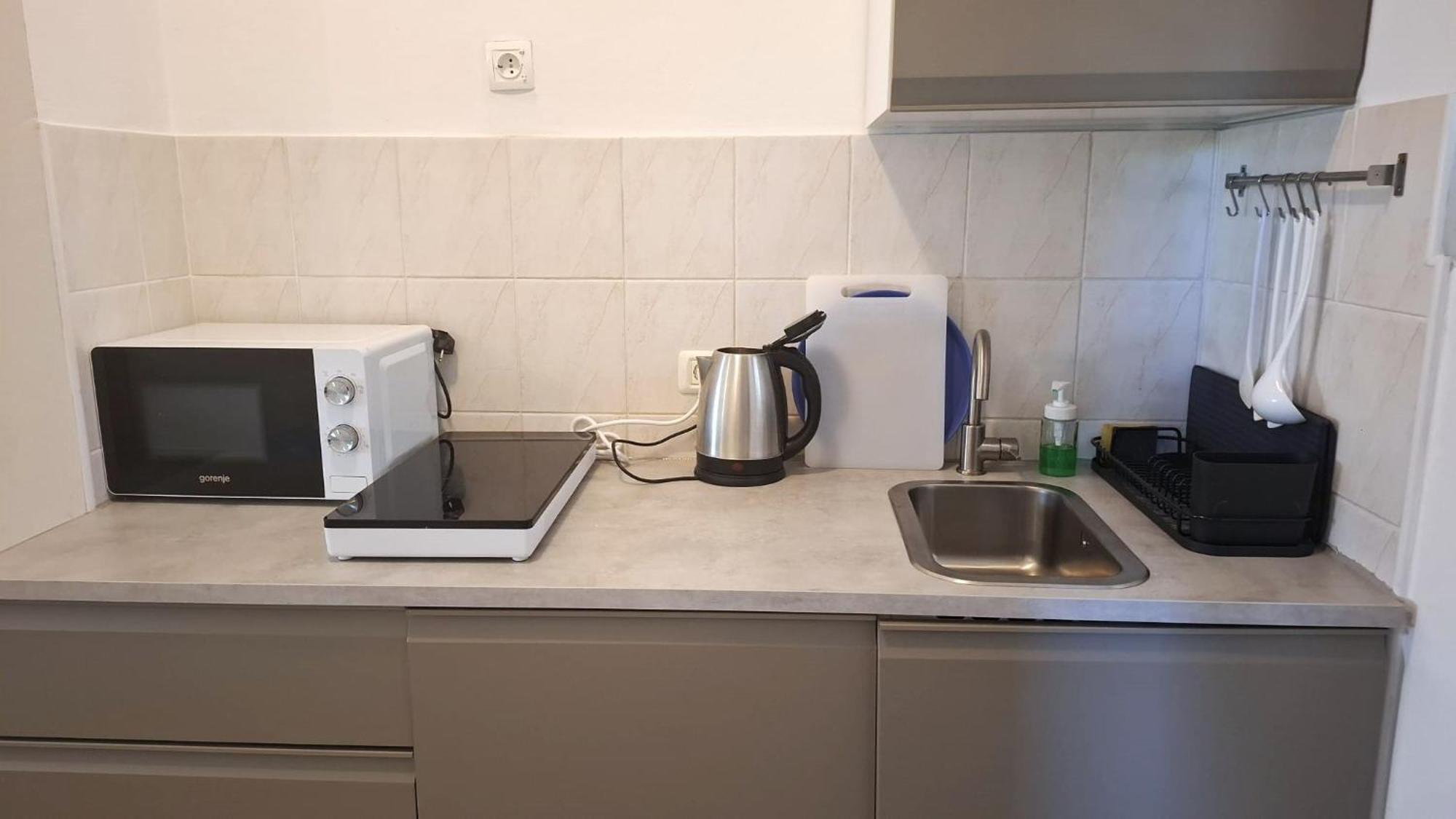 Apartman Karin Donji Karin Екстер'єр фото